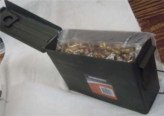 400 FEDERAL XM193 556 FMJ 55 gr brass Ammo in Can 5.56